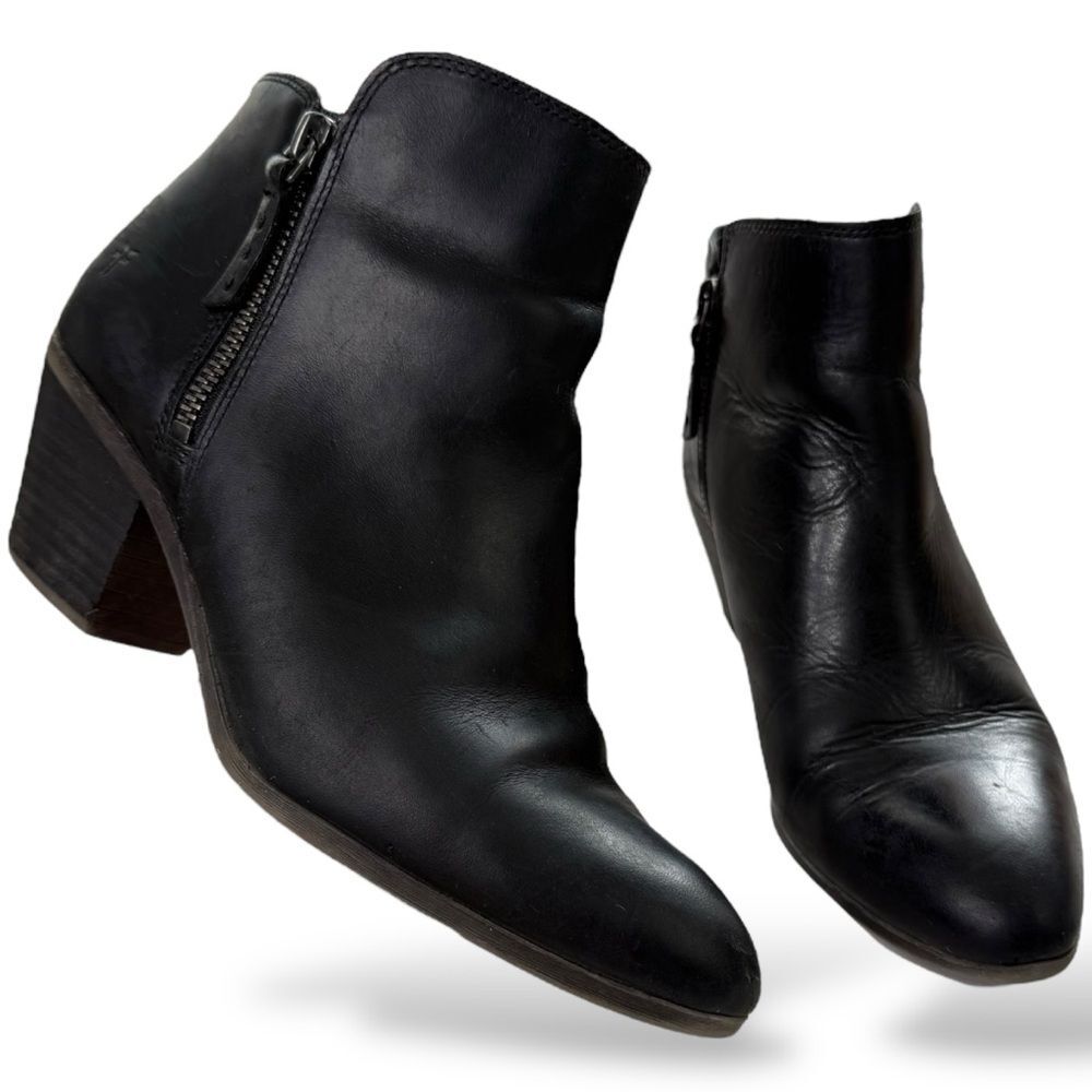 ▪️FRYE Judith Double Zip Leather Heel Ankle Booties